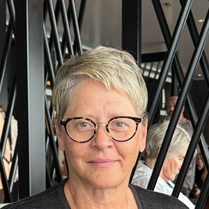 Meet your Posher, Cynde